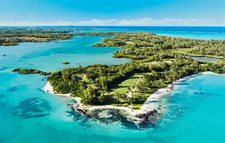 Ile aux Cerfs – paradise island with pristine beaches in Mauritius